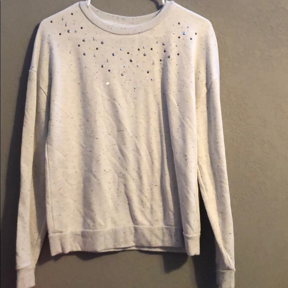 White long sleeve with diamonds